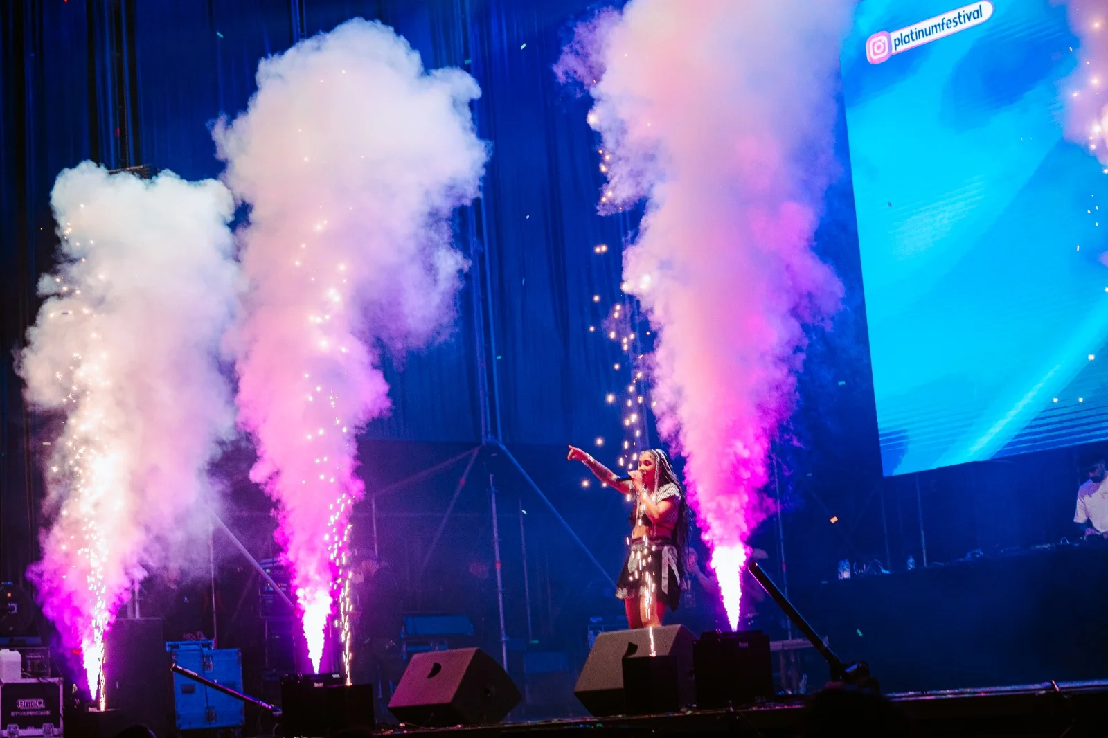 Efectos especiales en evento de discomóvil